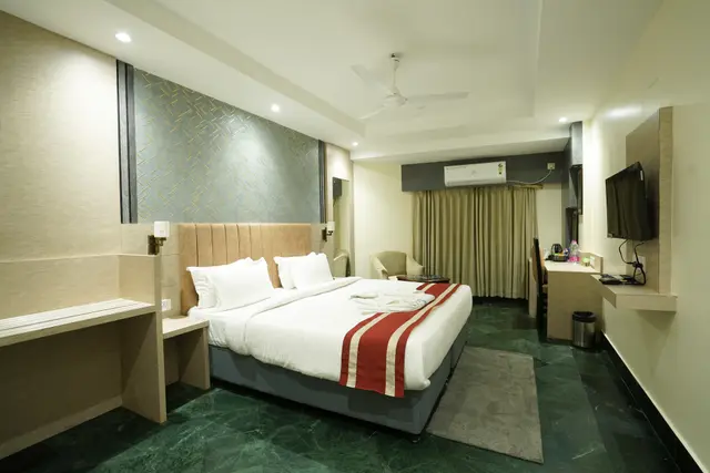 Executive Ground Floor main view
